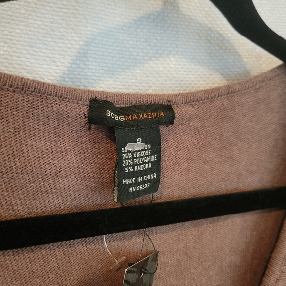 BCBG Brown Ruffle V-neck pullover Fall Sweater size Small New! - Picture 2 of 7